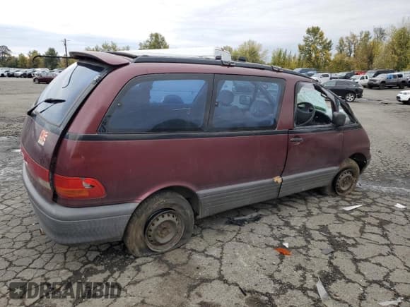 ✅ 1994 Toyota Previa • VIN: TCR201033978 • Лот: 78535634. Опубликован ранее на Copart с пробегом 255 757 миль. Бесплатный доступ к архиву аукционных продаж из США и подробный отчёт об истории автомобиля на DreamBid. Изображение 3.