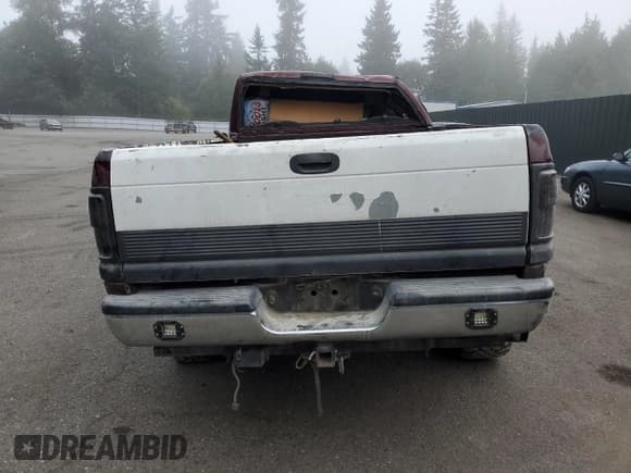 ✅ 2002 Dodge 2500 • VIN: 3B7KF23CX2M202899 • Lot: 80028685. Listed on Copart with Not provided. Free auction sales archive from the USA and detailed vehicle history report at DreamBid. Image 6.
