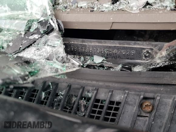 ✅ 2006 Toyota Tundra Limited • VIN: 5TBET38136S547029 • Lot: 36966924. Listed on Copart with Not provided. Free auction sales archive from the USA and detailed vehicle history report at DreamBid. Image 12.