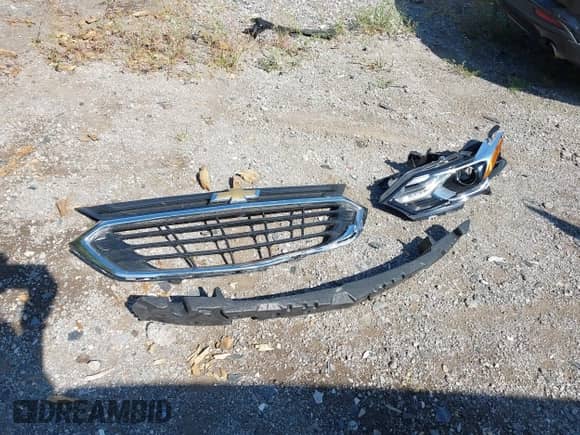 2019 Chevrolet Equinox LS with VIN 3GNAXHEVXKL264035, listed as a IAAI auction lot 43226281 with 87,032 mi miles and . Bid and sale history available at DreamBid. Image 12.