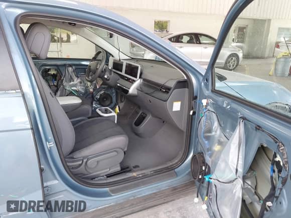 2024 Hyundai Ioniq 5 SEL with VIN KM8KN4DE5RU248026, listed as a IAAI auction lot 42486622 with 39,264 mi miles and . Bid and sale history available at DreamBid. Image 5.