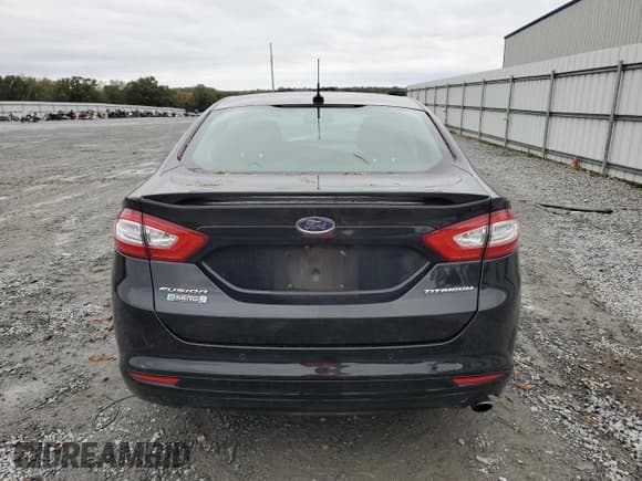 ✅ 2014 Ford Fusion Titanium • VIN: 3FA6P0SU5ER299259 • Lot: 89845305. Wystawiony na Copart z przebiegiem 146 962 mil. Bezpłatny archiwum sprzedaży aukcyjnych z USA i szczegółowy raport historii pojazdu na DreamBid. Zdjęcie 6.