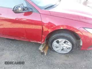 2024 Hyundai Elantra SE с VIN KMHLL4DGXRU662463, выставлен на аукционе IAAI как лот 43147573 с пробегом 35 592 миль миль и . История ставок и продаж доступна на DreamBid. Изображение 6.