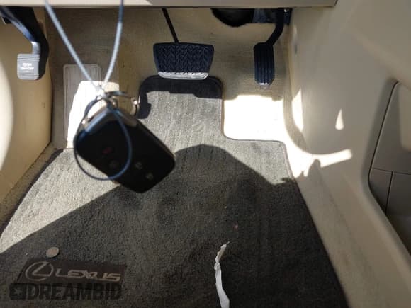 ✅ 2010 Lexus RX 350 • VIN: 2T2ZK1BA9AC020120 • Lot: 42255447. Wystawiony na IAAI z przebiegiem 130 712 mil. Bezpłatny archiwum sprzedaży aukcyjnych z USA i szczegółowy raport historii pojazdu na DreamBid. Zdjęcie 11.