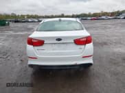 ✅ 2015 Kia Optima LX • VIN: KNAGM4A71F5575691 • Лот: 43584833. Опубликован ранее на IAAI с пробегом 160 809 миль. Бесплатный доступ к архиву аукционных продаж из США и подробный отчёт об истории автомобиля на DreamBid. Изображение 16.