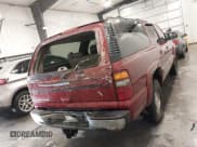 ✅ 2003 Chevrolet Suburban LT • VIN: 1GNFK16Z63J127986 • Лот: 41362871. Опубликован ранее на IAAI с пробегом 245 572 миль. Бесплатный доступ к архиву аукционных продаж из США и подробный отчёт об истории автомобиля на DreamBid. Изображение 16.