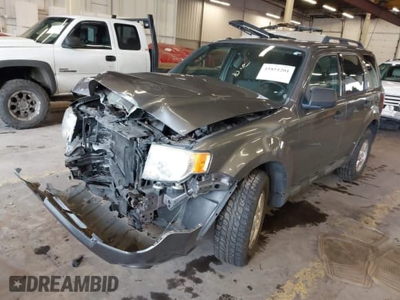 ✅ 2012 Ford Escape XLT • VIN: 1FMCU9DG6CKB43505 • Лот: 41851201. Опубликован ранее на IAAI с пробегом Не указан. Бесплатный доступ к архиву аукционных продаж из США и подробный отчёт об истории автомобиля на DreamBid. Изображение 18.
