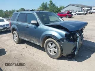✅ 2011 Ford Escape XLT • VIN: 1FMCU9DG0BKB44972 • Лот: 42995249. Опубликован ранее на IAAI с пробегом Не указан. Бесплатный доступ к архиву аукционных продаж из США и подробный отчёт об истории автомобиля на DreamBid. Изображение 1.