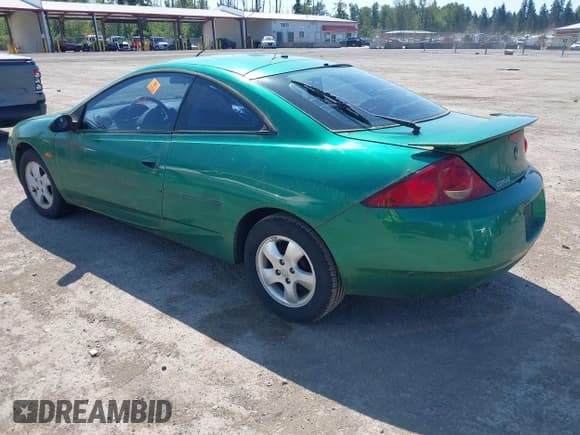 ✅ 2002 Mercury Cougar • VIN: 1ZWFT603725617814 • Lot: 42354235. Wystawiony na IAAI z przebiegiem 236 231 mil. Bezpłatny archiwum sprzedaży aukcyjnych z USA i szczegółowy raport historii pojazdu na DreamBid. Zdjęcie 3.