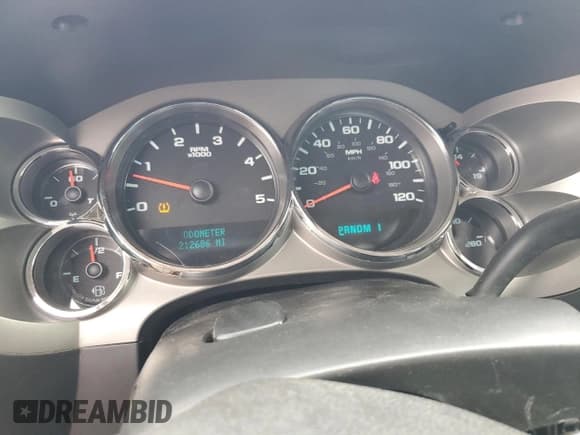 ✅ 2010 Chevrolet Silverado 1500 • VIN: 1GC4CZB69AF120327 • Lot: 56574905. Wystawiony na Copart z przebiegiem 212 686 mil. Bezpłatny archiwum sprzedaży aukcyjnych z USA i szczegółowy raport historii pojazdu na DreamBid. Zdjęcie 9.