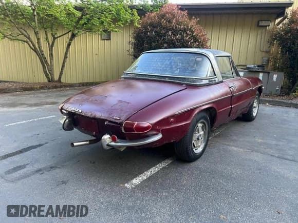 ✅ 1969 Alfa Romeo Spider • VIN: AR1481093 • Lot: 55366765. Listed on Copart with 94,213 mi. Free auction sales archive from the USA and detailed vehicle history report at DreamBid. Image 4.