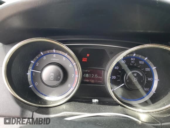 ✅ 2011 Hyundai Sonata GLS • VIN: 5NPEB4AC5BH256348 • Lot: 71362074. Listed on Copart with 128,117 mi. Free auction sales archive from the USA and detailed vehicle history report at DreamBid. Image 9.