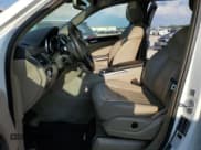 ✅ 2014 Mercedes-Benz GL 450 • VIN: 4JGDF7CE7EA381844 • Lot: 87366545. Wystawiony na Copart z przebiegiem 195 075 mil. Bezpłatny archiwum sprzedaży aukcyjnych z USA i szczegółowy raport historii pojazdu na DreamBid. Zdjęcie 7.