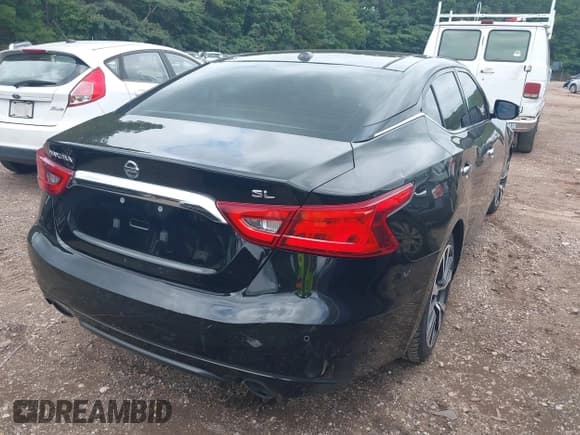 ✅ 2017 Nissan Maxima S • VIN: 1N4AA6AP4HC379097 • Lot: 42625927. Listed on IAAI with 185,292 mi. Free auction sales archive from the USA and detailed vehicle history report at DreamBid. Image 4.