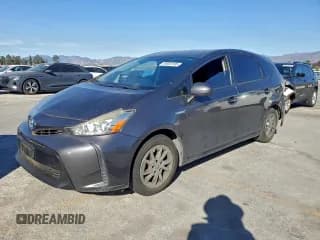 ✅ 2015 Toyota Prius Three • VIN: JTDZN3EU0FJ019415 • Lot: 94924185. Wystawiony na Copart z przebiegiem 212 907 mil. Bezpłatny archiwum sprzedaży aukcyjnych z USA i szczegółowy raport historii pojazdu na DreamBid. Zdjęcie 1.