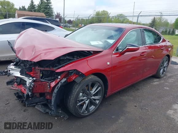 ✅ 2021 Lexus ES 350 F Sport • VIN: 58AGZ1B10MU099597 • Lot: 42186734. Listed on IAAI with 27,547 mi. Free auction sales archive from the USA and detailed vehicle history report at DreamBid. Image 2.