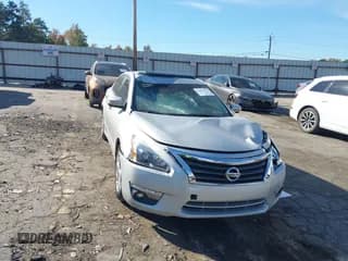 ✅ 2015 Nissan Altima S • VIN: 1N4AL3AP9FN336160 • Lot: 43495125. Wystawiony na IAAI z przebiegiem 117 465 mil. Bezpłatny archiwum sprzedaży aukcyjnych z USA i szczegółowy raport historii pojazdu na DreamBid. Zdjęcie 1.