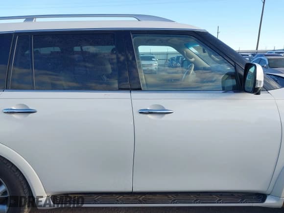 ✅ 2013 Infiniti QX56 • VIN: JN8AZ2NE8D9041038 • Lot: 43285201. Listed on IAAI with 185,674 mi. Free auction sales archive from the USA and detailed vehicle history report at DreamBid. Image 13.