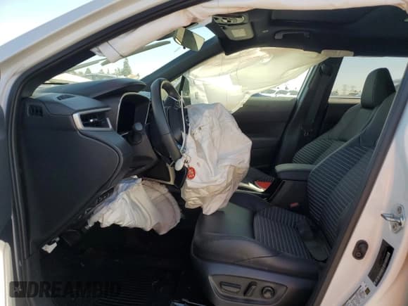 ✅ 2024 Toyota Corolla Cross Hybrid XSE • VIN: 7MUFBABG2RV051228 • Лот: 90340085. Опубликован ранее на Copart с пробегом Не указан. Бесплатный доступ к архиву аукционных продаж из США и подробный отчёт об истории автомобиля на DreamBid. Изображение 7.