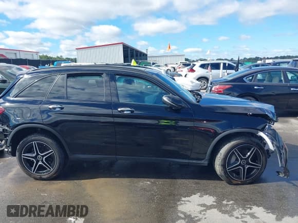 ✅ 2021 Mercedes-Benz GLC 300 • VIN: W1N0G8DB7MV322349 • Лот: 43427981. Опубликован ранее на IAAI с пробегом 48 505 миль. Бесплатный доступ к архиву аукционных продаж из США и подробный отчёт об истории автомобиля на DreamBid. Изображение 13.