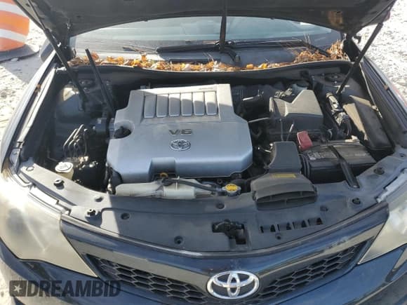 ✅ 2012 Toyota Camry XLE • VIN: 4T1BK1FK5CU011697 • Lot: 92714505. Listed on Copart with 128,239 mi. Free auction sales archive from the USA and detailed vehicle history report at DreamBid. Image 11.