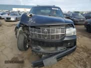 ✅ 2014 Lincoln Navigator • VIN: 5LMJJ2J58EEL05885 • Лот: 66220765. Опубликован ранее на Copart с пробегом 198 522 миль. Бесплатный доступ к архиву аукционных продаж из США и подробный отчёт об истории автомобиля на DreamBid. Изображение 5.