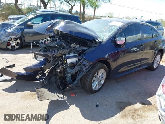 ✅ 2024 Toyota Corolla Hybrid LE • VIN: JTDBCMFE7RJ035751 • Лот: 42873494. Опубликован ранее на IAAI с пробегом Не указан. Бесплатный доступ к архиву аукционных продаж из США и подробный отчёт об истории автомобиля на DreamBid. Изображение 16.