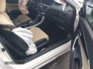 ✅ 2014 Honda Accord EX-L • VIN: 1HGCT2B88EA009065 • Lot: 43425812. Wystawiony na IAAI z przebiegiem 125 703 mil. Bezpłatny archiwum sprzedaży aukcyjnych z USA i szczegółowy raport historii pojazdu na DreamBid. Zdjęcie 5.