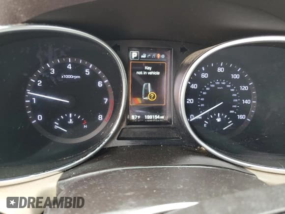 ✅ 2017 Hyundai Santa Fe Limited Ultimate • VIN: KM8SR4HF9HU195174 • Lot: 90760015. Wystawiony na Copart z przebiegiem 199 154 mil. Bezpłatny archiwum sprzedaży aukcyjnych z USA i szczegółowy raport historii pojazdu na DreamBid. Zdjęcie 9.