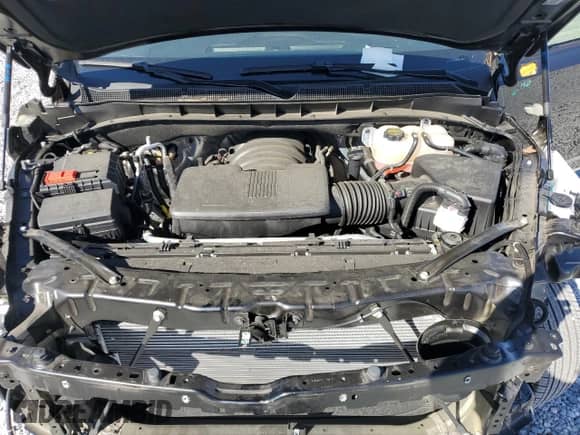 2024 Chevrolet Suburban LT z VIN 1GNSCCKD4RR192203, wystawiony jako Copart lot #73304094 z przebiegiem 14 731 mil mil oraz Szkoda całkowita • Salvage title. Historia ofert i sprzedaży dostępna na DreamBid. Obrazek 12.