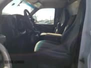 ✅ 2013 GMC Savana Cargo • VIN: 1GTW7FCA1D1112707 • Lot: 74933114. Wystawiony na Copart z przebiegiem 224 096 mil. Bezpłatny archiwum sprzedaży aukcyjnych z USA i szczegółowy raport historii pojazdu na DreamBid. Zdjęcie 7.