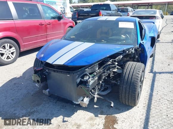 ✅ 2021 Chevrolet Corvette 3LT • VIN: 1G1YC2D4XM5122952 • Lot: 43247546. Listed on IAAI with 11,727 mi. Free auction sales archive from the USA and detailed vehicle history report at DreamBid. Image 6.