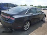 ✅ 2013 Lincoln MKZ Hybrid • VIN: 3LN6L2LU9DR807842 • Lot: 42796760. Wystawiony na IAAI z przebiegiem 165 091 mil. Bezpłatny archiwum sprzedaży aukcyjnych z USA i szczegółowy raport historii pojazdu na DreamBid. Zdjęcie 4.