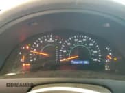 ✅ 2009 Toyota Camry LE • VIN: 4T1BE46K19U393731 • Лот: 86894435. Опубликован ранее на Copart с пробегом 179 424 миль. Бесплатный доступ к архиву аукционных продаж из США и подробный отчёт об истории автомобиля на DreamBid. Изображение 9.