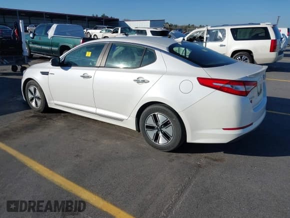 ✅ 2013 Kia Optima LX • VIN: KNAGM4AD5D5052595 • Лот: 41765737. Опубликован ранее на IAAI с пробегом 157 336 миль. Бесплатный доступ к архиву аукционных продаж из США и подробный отчёт об истории автомобиля на DreamBid. Изображение 3.
