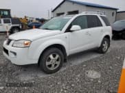 ✅ 2007 Saturn VUE V6 • VIN: 5GZCZ53477S868458 • Lot: 65187905. Wystawiony na Copart z przebiegiem 207 567 mil. Bezpłatny archiwum sprzedaży aukcyjnych z USA i szczegółowy raport historii pojazdu na DreamBid. Zdjęcie 1.