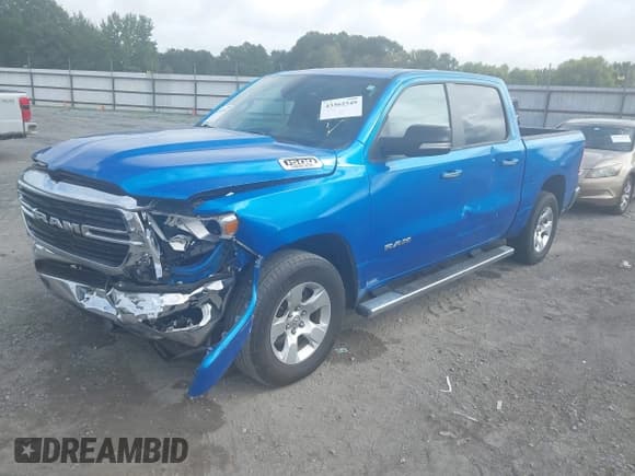 ✅ 2020 Ram 1500 Big Horn • VIN: 1C6SRFFT3LN362079 • Lot: 43362549. Wystawiony na IAAI z przebiegiem 75 331 mil. Bezpłatny archiwum sprzedaży aukcyjnych z USA i szczegółowy raport historii pojazdu na DreamBid. Zdjęcie 2.