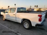✅ 2022 Chevrolet Silverado 1500 Work Truck • VIN: 1GCPAAEK2NZ529013 • Lot: 80118443. Wystawiony na Copart z przebiegiem 22 608 mil. Bezpłatny archiwum sprzedaży aukcyjnych z USA i szczegółowy raport historii pojazdu na DreamBid. Zdjęcie 2.