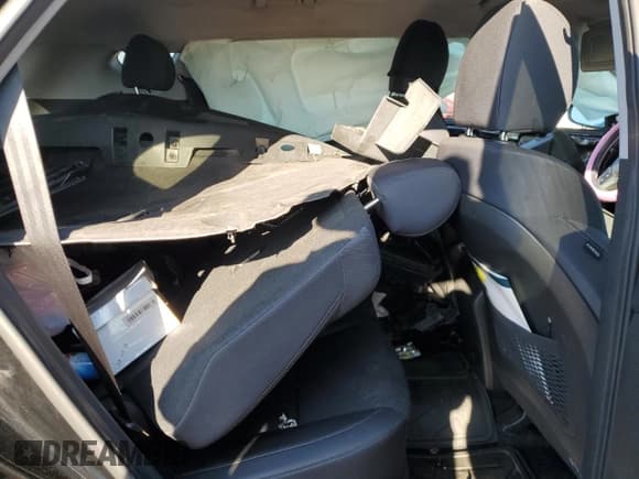 ✅ 2021 Hyundai Tucson Value • VIN: KM8J33A47MU404339 • Лот: 80965225. Опубликован ранее на Copart с пробегом Не указан. Бесплатный доступ к архиву аукционных продаж из США и подробный отчёт об истории автомобиля на DreamBid. Изображение 11.