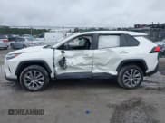 ✅ 2022 Toyota RAV4 XLE Premium • VIN: 2T3C1RFV0NW207315 • Лот: 43413889. Опубликован ранее на IAAI с пробегом 50 000 миль. Бесплатный доступ к архиву аукционных продаж из США и подробный отчёт об истории автомобиля на DreamBid. Изображение 14.