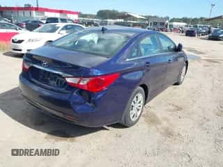 2012 Hyundai Sonata GLS z VIN 5NPEB4AC6CH463798, wystawiony jako IAAI lot #43387213 z przebiegiem 212 964 mil mil oraz . Historia ofert i sprzedaży dostępna na DreamBid. Obrazek 4.