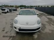 ✅ 2013 Volkswagen Beetle 2.5L • VIN: 3VW5P7AT2DM809034 • Лот: 84021325. Опубликован ранее на Copart с пробегом 46 663 миль. Бесплатный доступ к архиву аукционных продаж из США и подробный отчёт об истории автомобиля на DreamBid. Изображение 13.