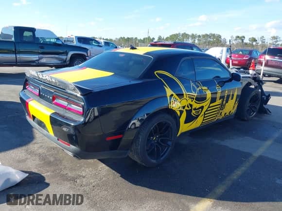 ✅ 2020 Dodge Challenger R/T Scat Pack • VIN: 2C3CDZFJ9LH236091 • Lot: 41156760. Wystawiony na IAAI z przebiegiem 56 941 mil. Bezpłatny archiwum sprzedaży aukcyjnych z USA i szczegółowy raport historii pojazdu na DreamBid. Zdjęcie 4.