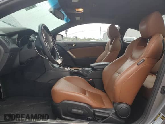 2015 Hyundai Genesis Coupe Ultimate с VIN KMHHU6KJ4FU126374, выставлен на аукционе Copart как лот 41978825 с пробегом Не указан миль и Списание • Salvage title. История ставок и продаж доступна на DreamBid. Изображение 7.