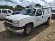 2004 Chevrolet Silverado 1500 LS z VIN 1GCEC14TX4E211982, wystawiony jako Copart lot #65004125 z przebiegiem 131 121 mil mil oraz Szkoda całkowita • Salvage title. Historia ofert i sprzedaży dostępna na DreamBid. Obrazek 1.