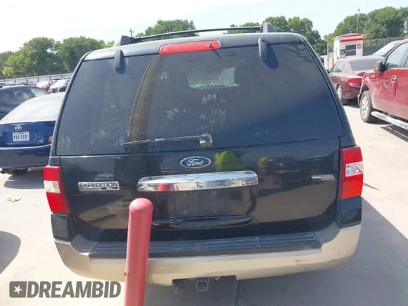 ✅ 2007 Ford Expedition Max Eddie Bauer • VIN: 1FMFK17587LA82723 • Lot: 42323116. Wystawiony na IAAI z przebiegiem 253 177 mil. Bezpłatny archiwum sprzedaży aukcyjnych z USA i szczegółowy raport historii pojazdu na DreamBid. Zdjęcie 16.