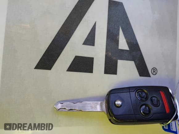 ✅ 2010 Acura TSX • VIN: JH4CU2F64AC034675 • Lot: 43698460. Listed on IAAI with 156,632 mi. Free auction sales archive from the USA and detailed vehicle history report at DreamBid. Image 11.