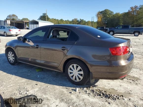 ✅ 2013 Volkswagen Jetta • VIN: 3VW2K7AJ3DM271881 • Лот: 90666675. Опубликован ранее на Copart с пробегом 186 249 миль. Бесплатный доступ к архиву аукционных продаж из США и подробный отчёт об истории автомобиля на DreamBid. Изображение 2.