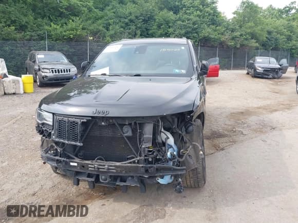 ✅ 2015 Jeep Grand Cherokee Overland • VIN: 1C4RJFCG6FC155028 • Лот: 42436486. Опубликован ранее на IAAI с пробегом 92 186 миль. Бесплатный доступ к архиву аукционных продаж из США и подробный отчёт об истории автомобиля на DreamBid. Изображение 19.