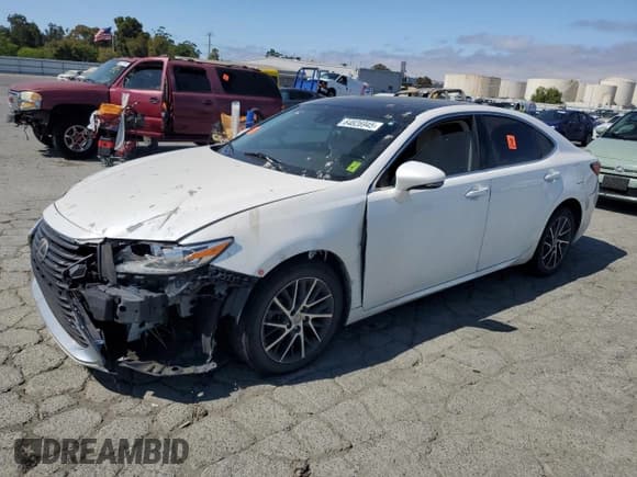 ✅ 2016 Lexus ES 330 • VIN: 58ABK1GG0GU026830 • Lot: 64826945. Listed on Copart with 148,995 mi. Free auction sales archive from the USA and detailed vehicle history report at DreamBid. Image 1.